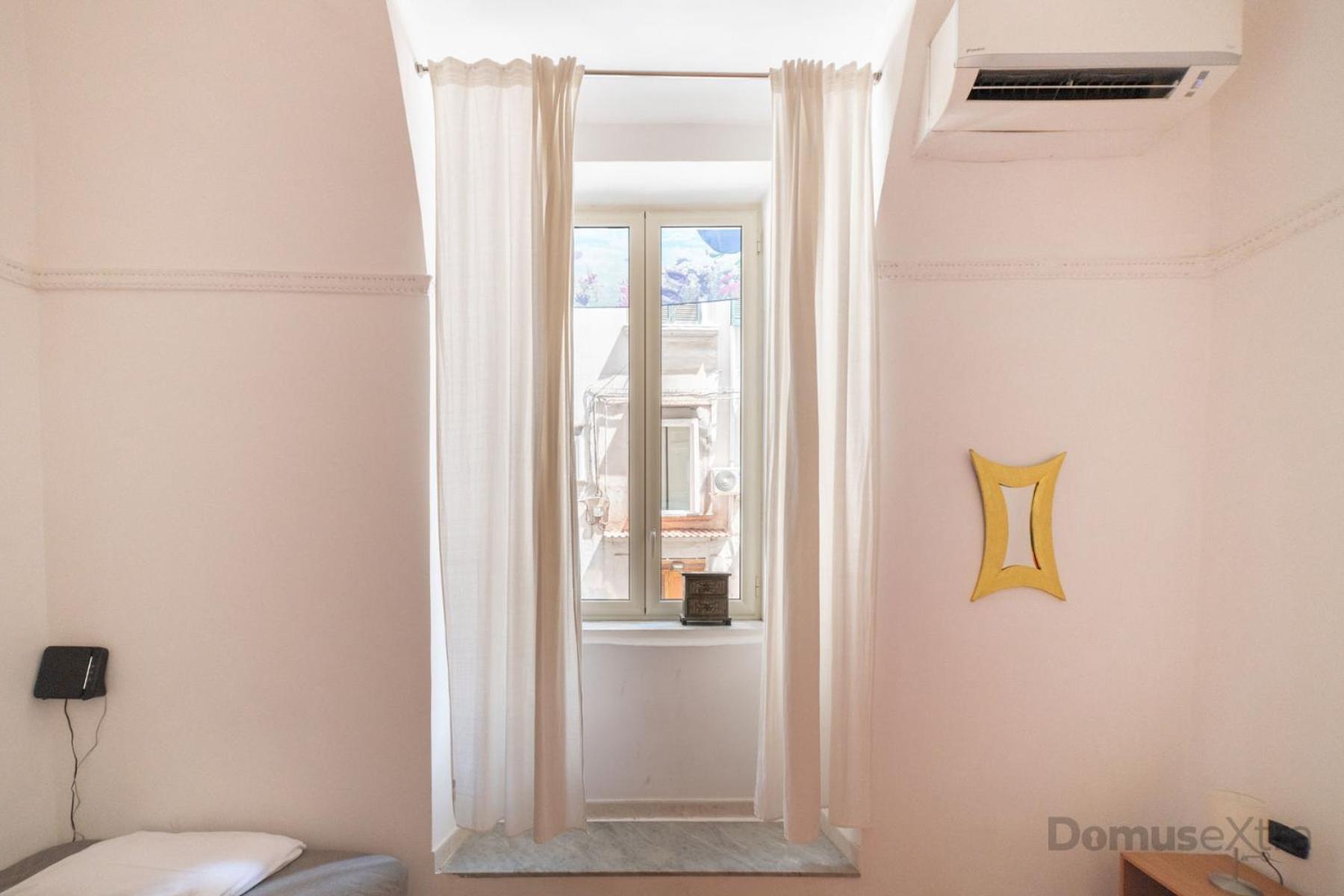 Villari Guest House By Domusextra Naples Exterior photo