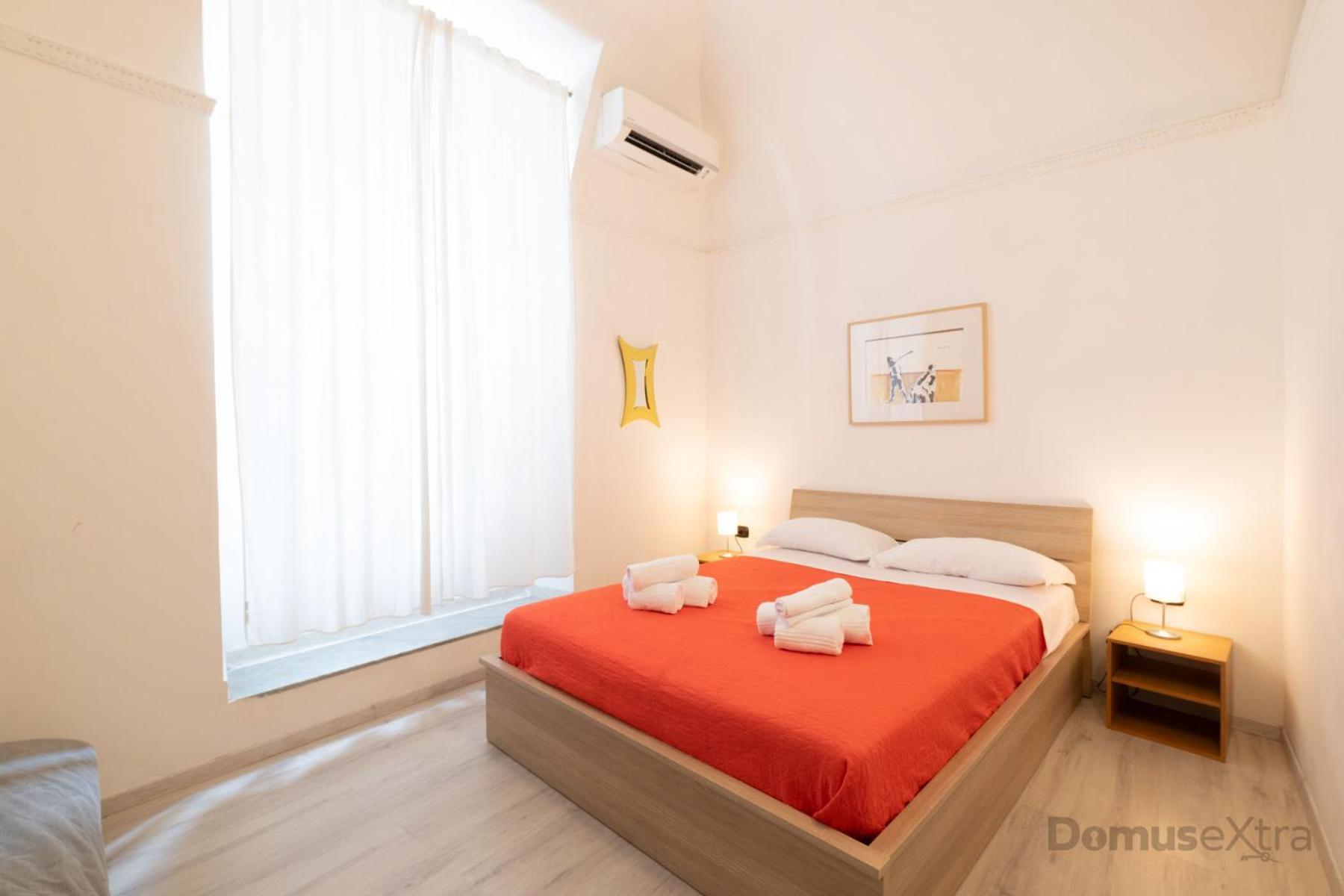 Villari Guest House By Domusextra Naples Exterior photo